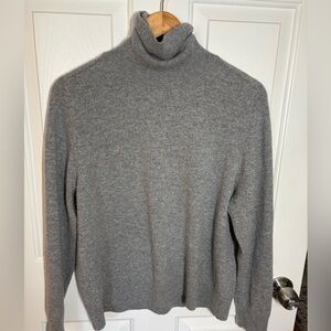 Quince Mongolian Cashmere Turtleneck Sweater
